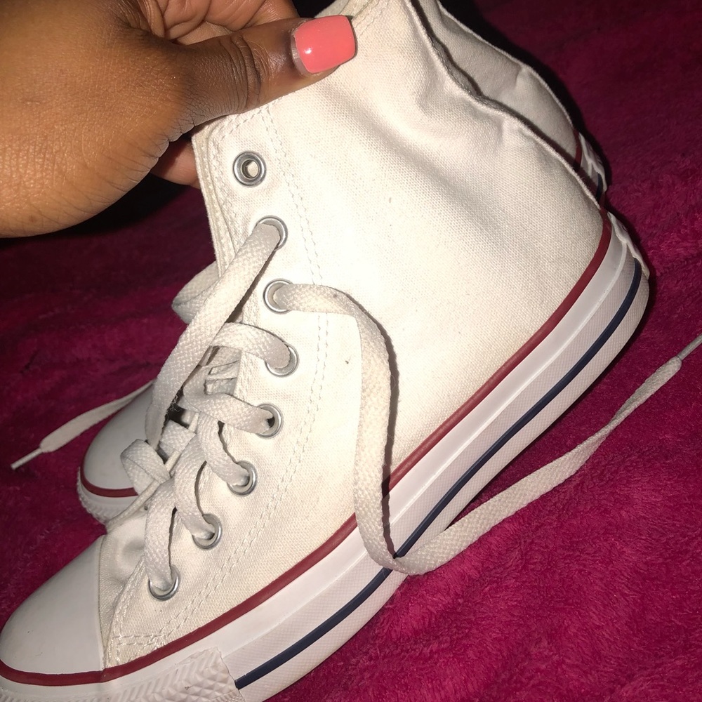 Converse High-Tops.